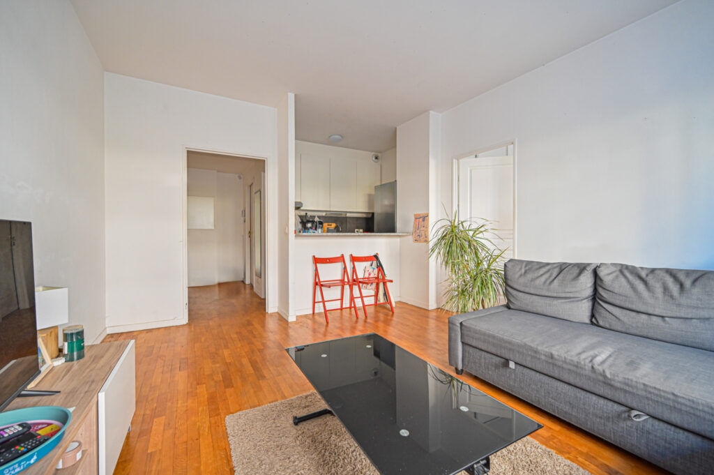 PARIS XII Appartement. PMR. Professions libérales autorisées
