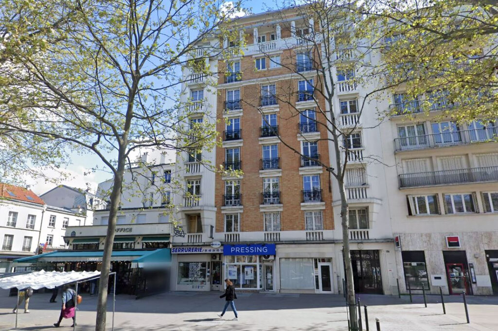 Paris XX-XI – Mo A. Dumas – Bld. de Charonne – Immeuble Art