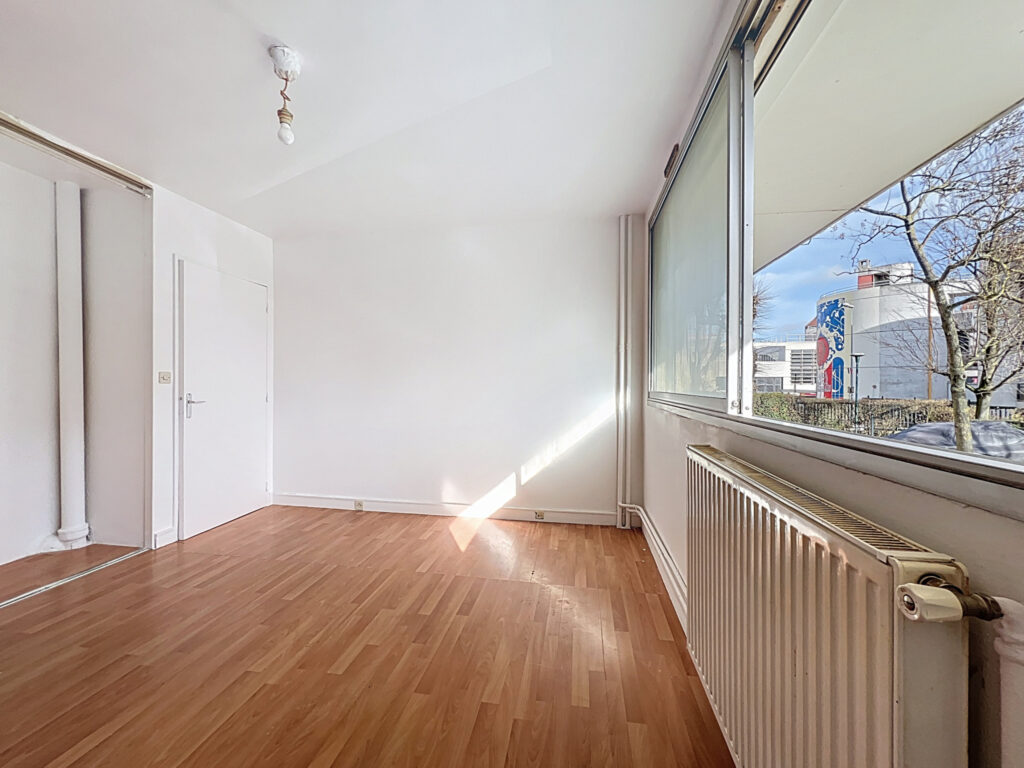 Studio à 200m de la Mairie de Montreuil
