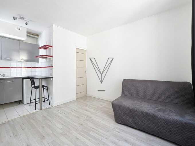 appartement dans le 75011 à Paris de 14.55m²