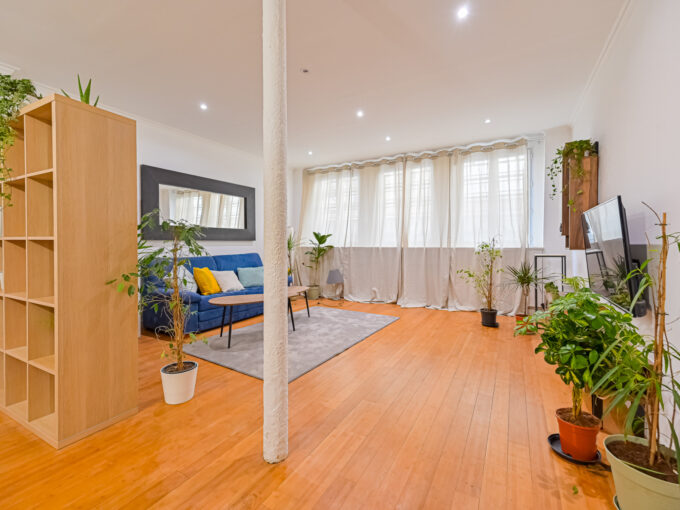 appartement dans le 75011 à Paris de 92m²