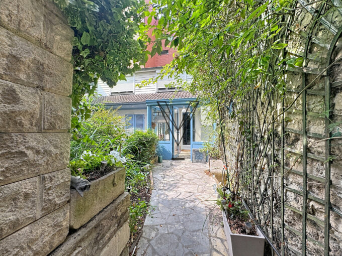 maison/villa dans le 75012 à Paris de 85.49m²