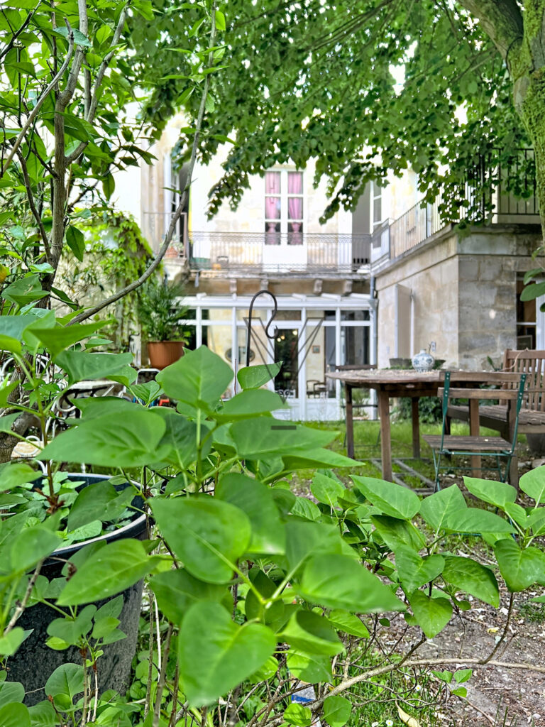 BORDEAUX   MAISON avec jardin coeur de ville – Secteur Saint