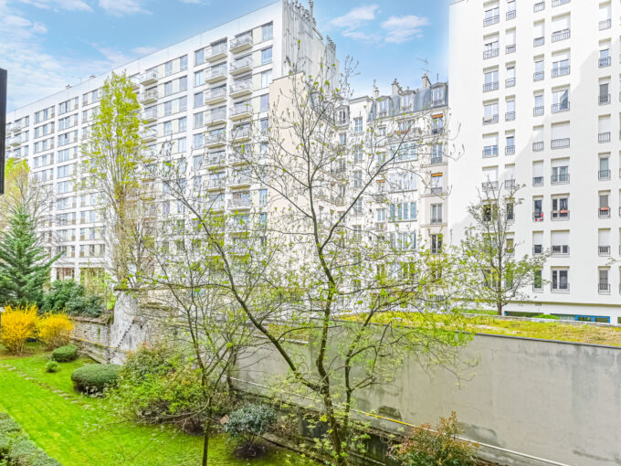 appartement dans le 75011 à Paris de 53.6m²